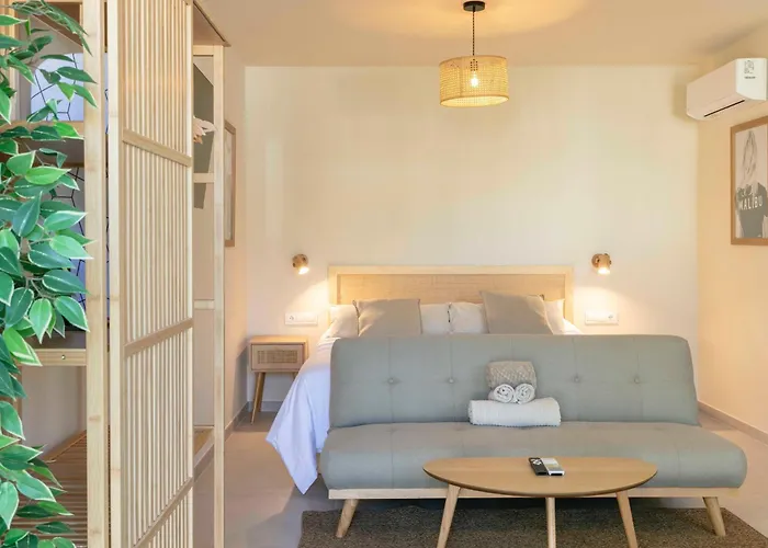 Rural Azucena Only Adults קוניל דה לה פרונטרה